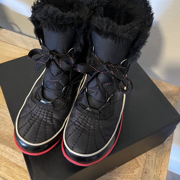 Sorel Shoes - Sorel Tivoli Duck Snow Boot Women’s 8.5 Waterproof Winter Lace-Up- Black/HotPink